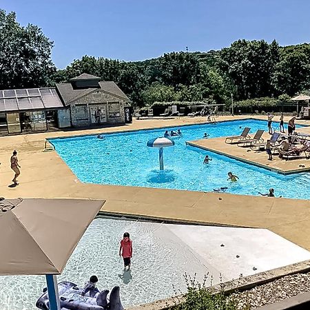 Couples Paradise & Retreat On The 18Th Branson Exteriör bild